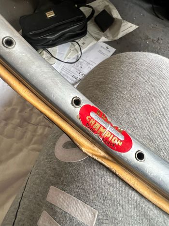 Used Champion Arc en ciel 1984 bike — image 2 of 4