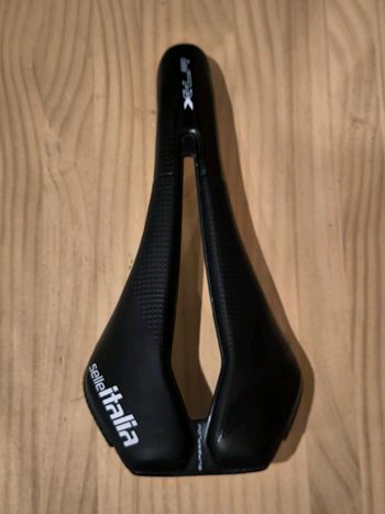 Used Selle Italia Superflow 2025 Saddles & Seatposts