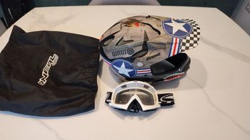 Used O’Neill casco integrale 2021 bike