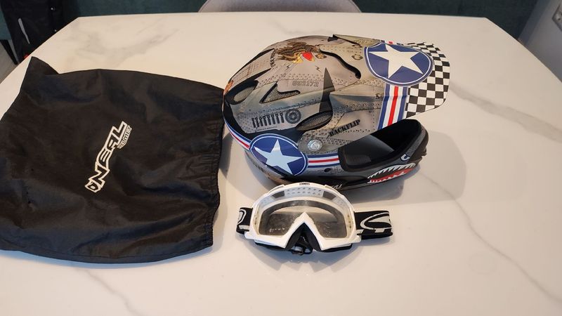 Brugt O’Neill casco integrale 2021 Cycling Accessories