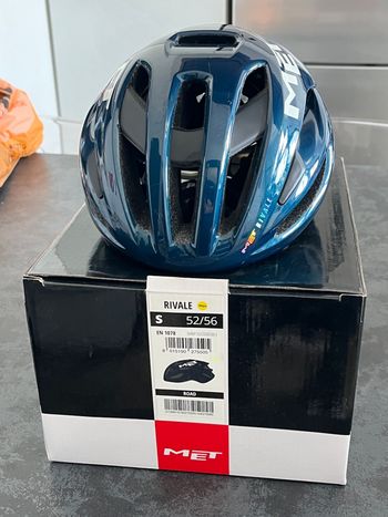 MET, Rivale MIPS Helmet