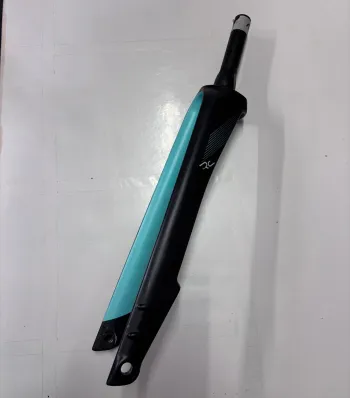Used Bianchi Oltre bike — image 2 of 5