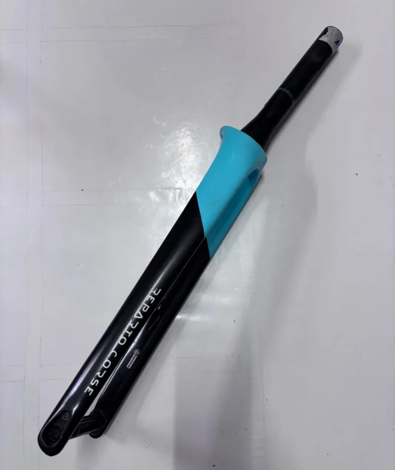 Used Bianchi Specialissima CV Disc Fork