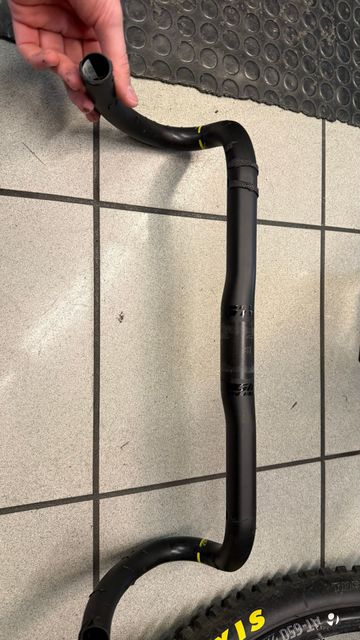 Tweedehands Giant contact sla 2025 bike — afbeelding 1 van 4