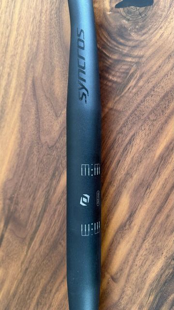 Brugt Syncros Fraser 2.0 XC Alloy 6061 D.B. Flat Bar 740mm 2025 Cockpit