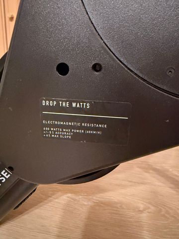 Brugt Van Rysel D100 Smart Trainer 2024 bike — billede 3 af 3