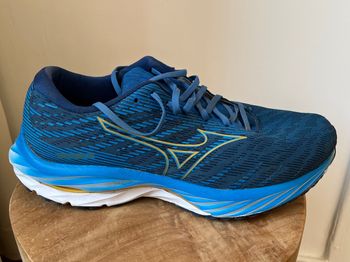 Mizuno, Wave rider 26 M