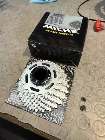 Used Miche LIGHT PRIMATO 11SP SHIMANO bike — image 6 of 7