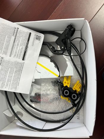 Used Magura MT5e Hydraulic 4-piston Brakeset with Motor Cutoff + 2 Pads 2026 bike — image 16 of 16