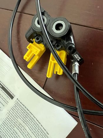 Used Magura MT5e Hydraulic 4-piston Brakeset with Motor Cutoff + 2 Pads 2026 bike — image 13 of 16