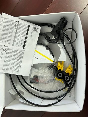 Used Magura MT5e Hydraulic 4-piston Brakeset with Motor Cutoff + 2 Pads 2026 bike — image 14 of 16