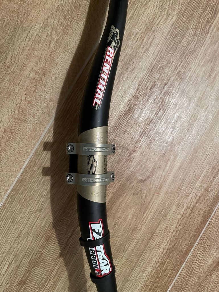 Used Renthal Fatbar Carbon 35 bike — image 1 of 5