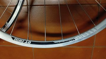 Tweedehands Dt Swiss 1.0 Silver bike — afbeelding 5 van 7