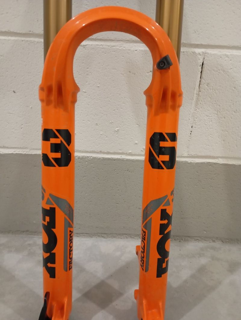 Fox 36 Fork 160mm 2021 bike usato — immagine 2 di 3