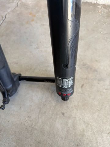 Używany Fox kashima coat bike — zdjęcie 9 z 10