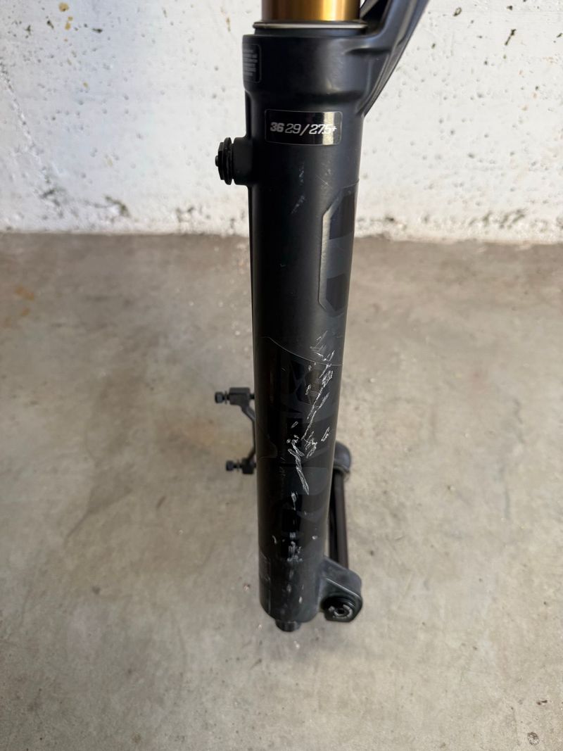 Używany Fox kashima coat bike — zdjęcie 8 z 10