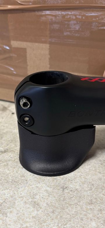 Tweedehands Custom Top bearing cap for Trek Madone gen8 2026 Fork