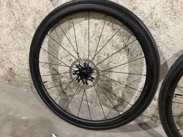 Roval Rapide CLX32 Wheelset bike d'occasion — image 1 sur 5