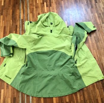 Used Marmot Gore Tex Performance She bike — image 7 of 8