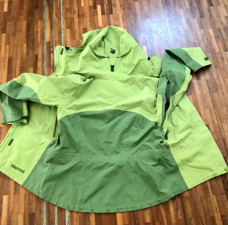 Used Marmot Gore Tex Performance She bike — image 7 of 8
