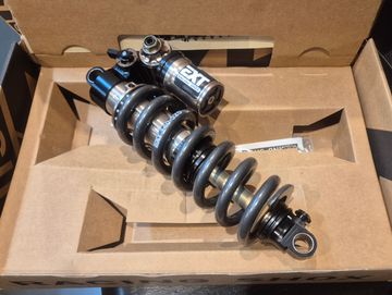 Used Ext Storia V3 230 x 62.5 Shock Rear Suspension