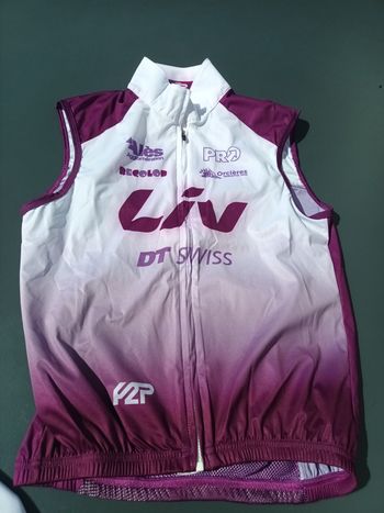 Used F2p Gilet fin sans manche bike — image 1 of 3