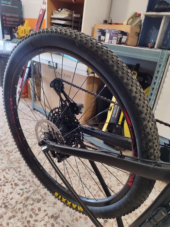 Used Maxxis Ikon Tires bike — image 1 of 2