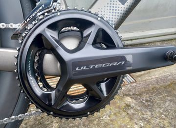 Brugt Shimano Ultegra R8100 12s Hollowtech II 2024 Drivetrain & Pedals