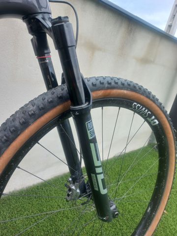 Used RockShox fork bike — image 2 of 4