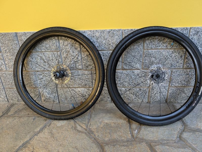 Roval Terra 2025 Wheels d'occasion