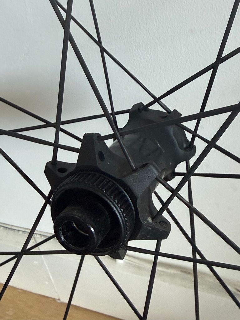 Used Bontrager Aeolus Pro 3V bike — image 3 of 5