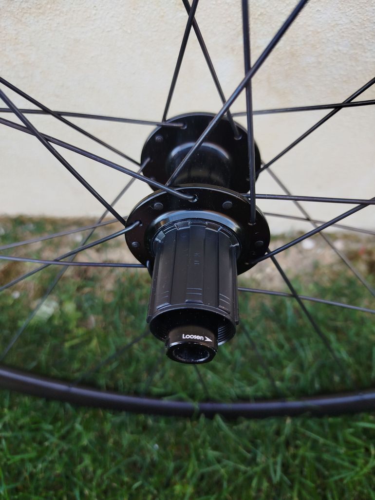 Used Dt Swiss R470 Disc bike — image 4 of 7