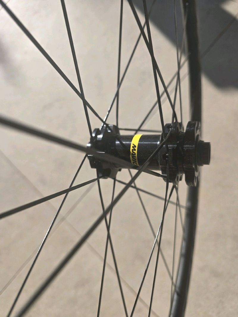 Used Mavic Crossmax Elite bike — image 5 of 5