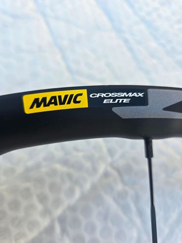 Used Mavic Crossmax Elite bike — image 4 of 5