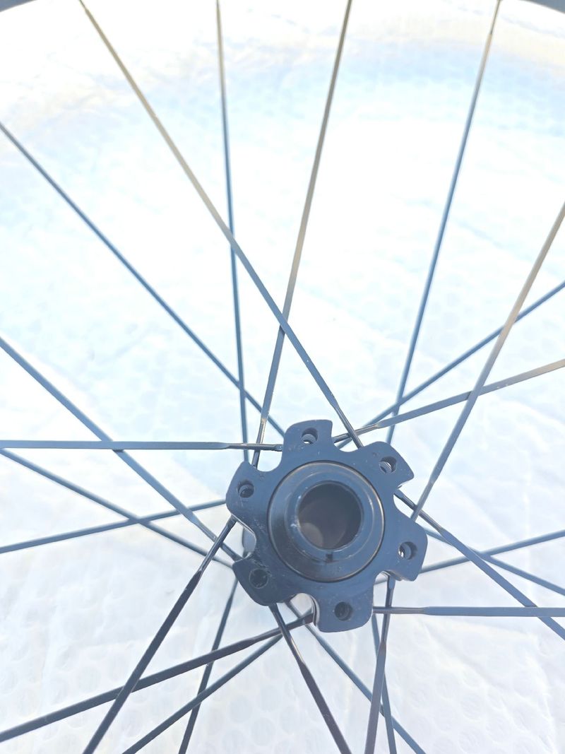 Used Mavic Crossmax Elite bike — image 2 of 5