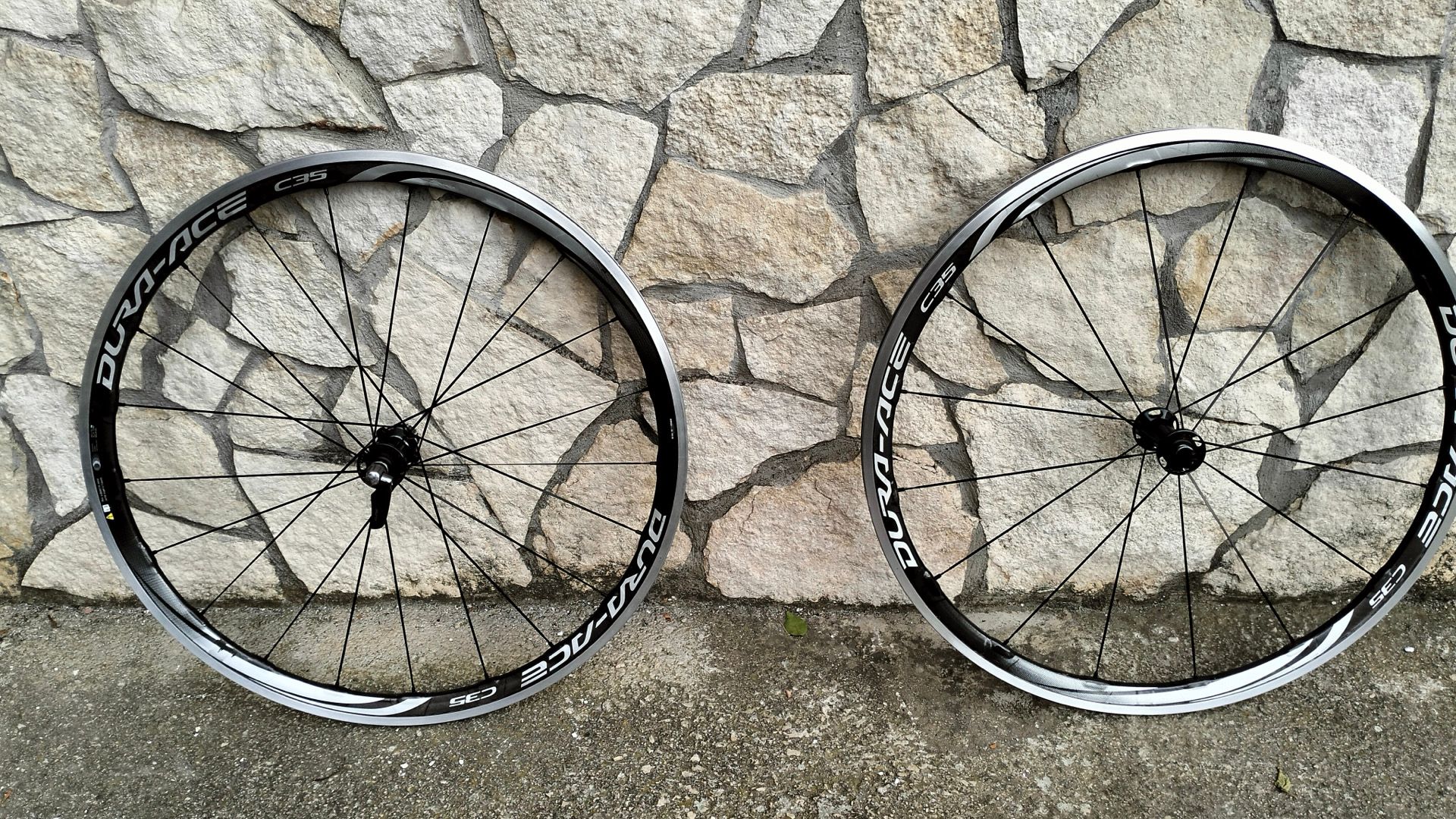 Shimano Dura-Ace C35 Wheelset | buycycle