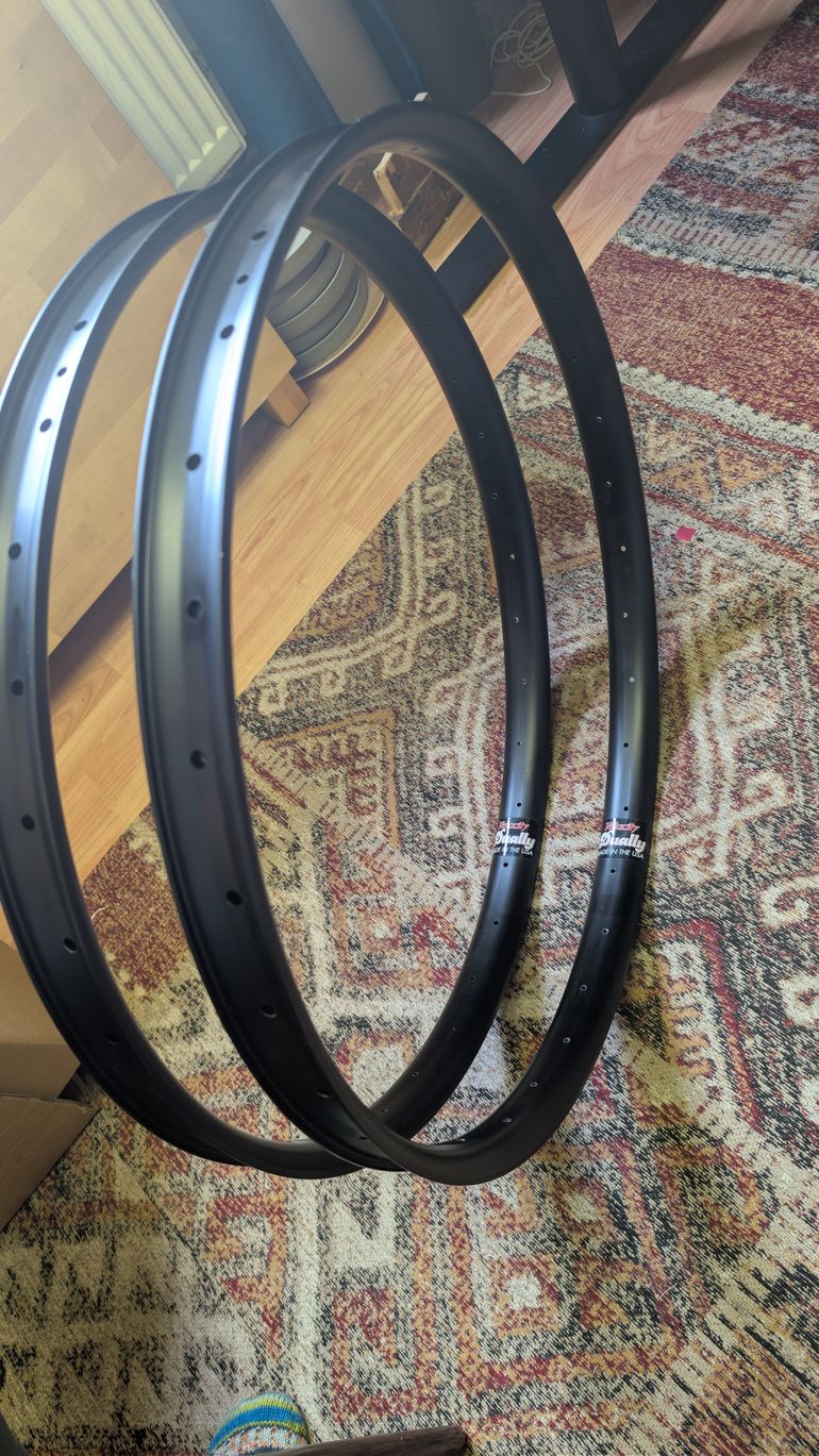 Used veloctiy Dually 29 Velgen 32H bike — image 2 of 3
