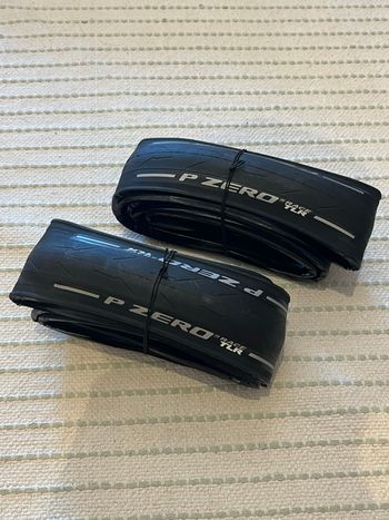 Pirelli, P Zero Race TLR 700c x 28 Tubeless Tires