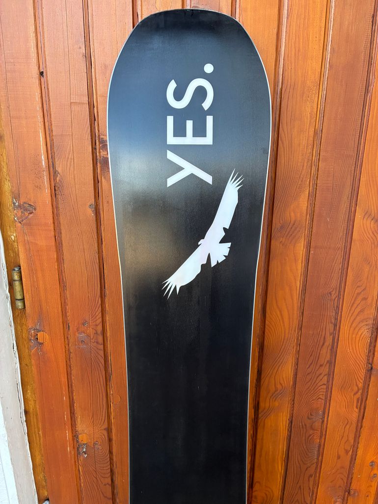 Used Yes Snowboards Pick Your Line Snowboard 2022 bike — image 6 of 9