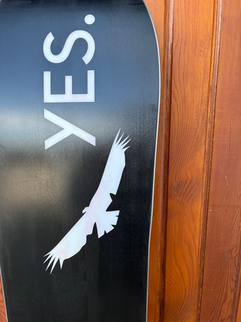 Used Yes Snowboards Pick Your Line Snowboard 2022 bike — image 7 of 9