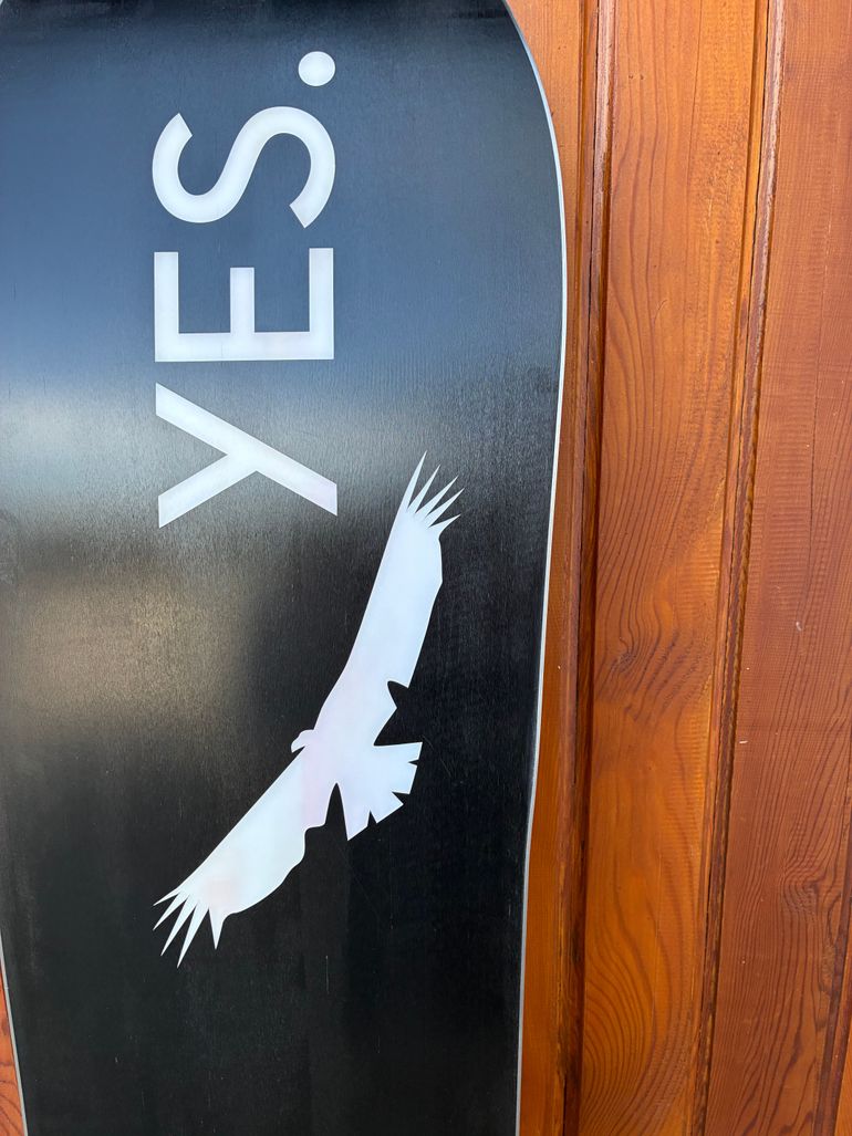 Used Yes Snowboards Pick Your Line Snowboard 2022 bike — image 7 of 9