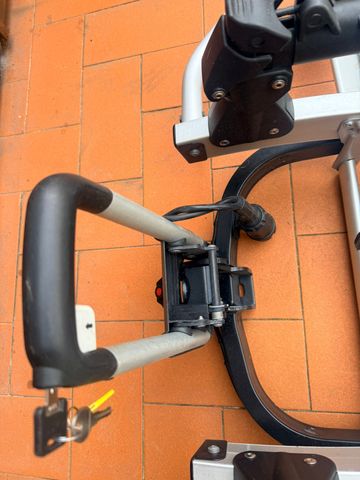 BMW Portabici gancio traino Originale 2022 Cycling Accessories de segunda mano