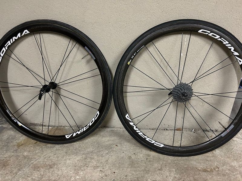 Used Corima Roues vélo route Jantes Carbonne a boyaux, piste de freinage Carbonne Wheels