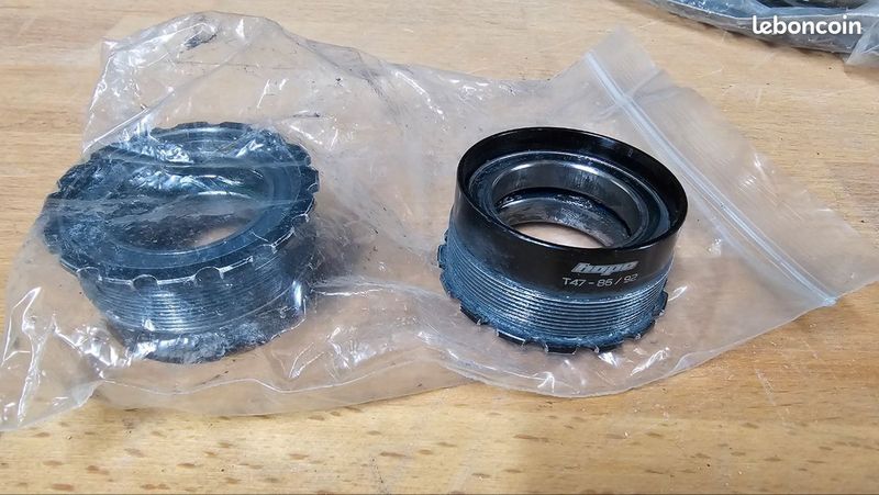 Used Hope T47 30mm Bottom Bracket bike — image 1 of 2