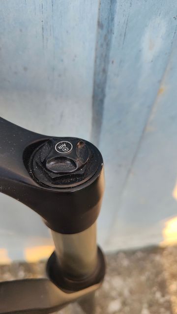 Brugt RockShox Reba RL 29 Fork bike — billede 5 af 9