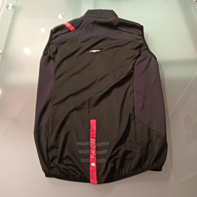 Used Sportful fiandre bike — image 1 of 3