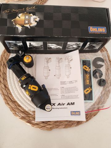 Öhlins TTX1Air Universal Trunnion 165x45mm Rear Suspension usato