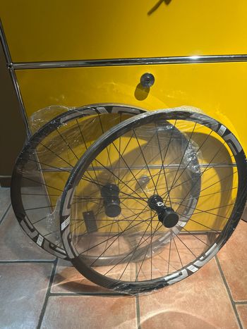Enve, M6 Wheelset with Industry Nine Hydra Hubs