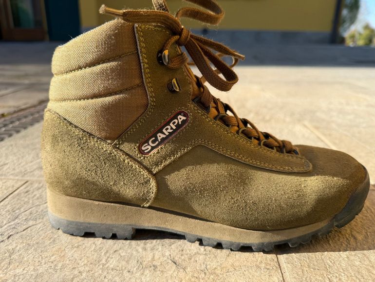 Used Scarpa Scarponcini da trekking donna taglia 40 in pelle scamosciata bike — image 6 of 6