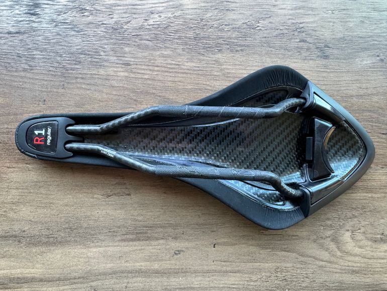 Used Fizik Aries R1 Saddle 2025 bike — image 3 of 4